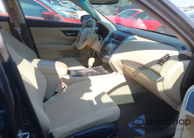 1N4AL3AP3FC250547: 43233753