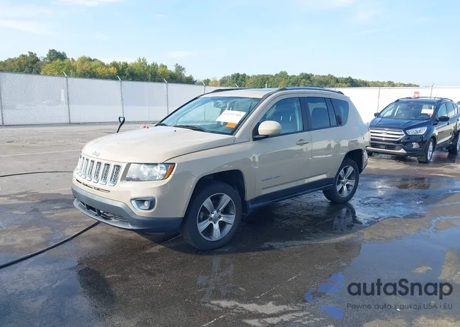 1C4NJCEA5HD141401: 43233760