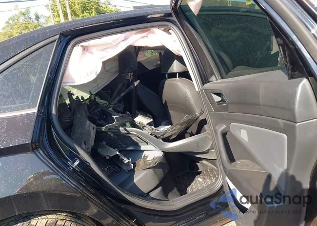 3VW7X7BU9SM042490: 43233849