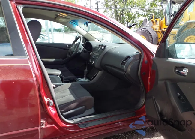 1N4AL2AP2CN572784: 43235044