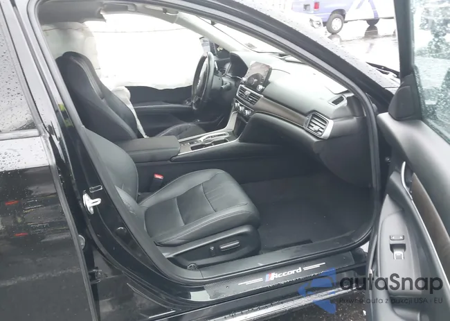 1HGCV3F9XMA013300: 43235073