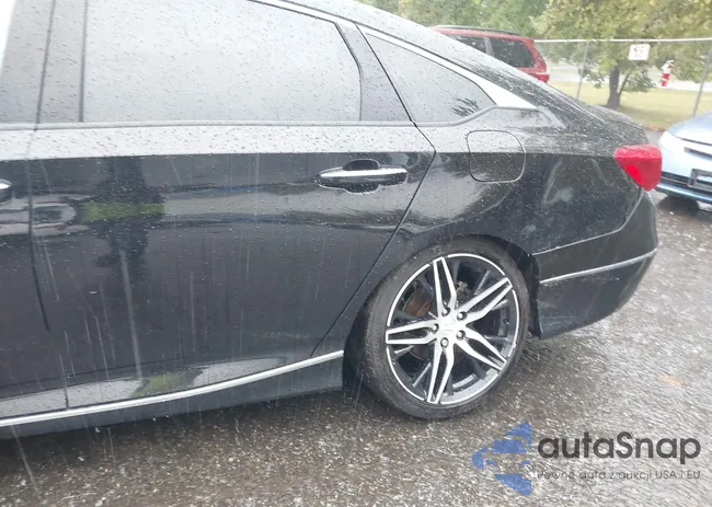 1HGCV3F9XMA013300: 43235073