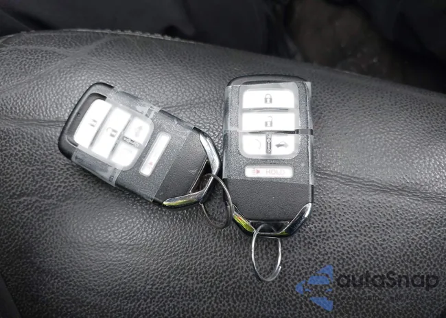 1HGCV3F9XMA013300: 43235073