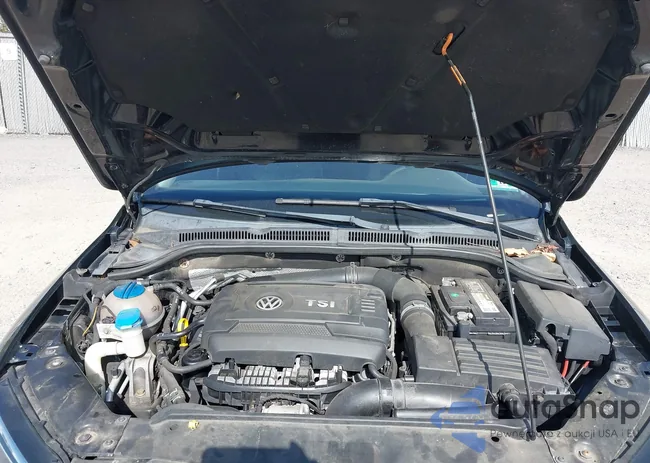 3VWD17AJ5EM409420: 43235127