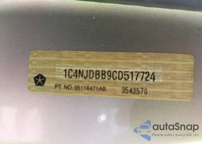1C4NJDBB9CD517724: 43235325