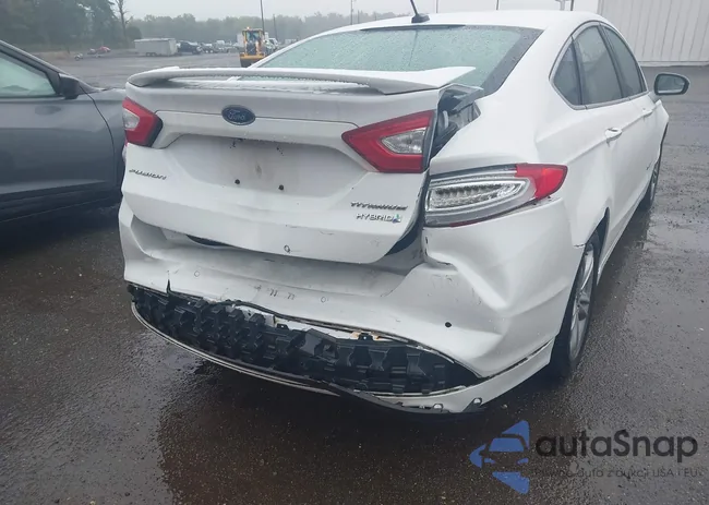 3FA6P0RU8FR116699: 43235327