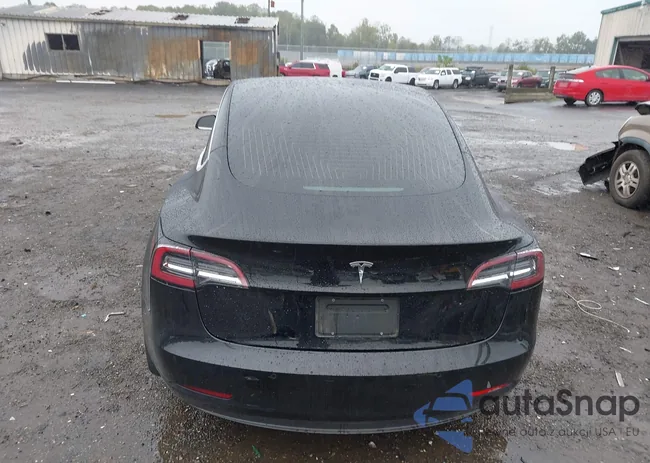 5YJ3E1EA6LF660815: 43235379