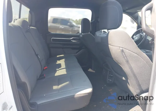 1C6RREFT3PN614542: 43235422