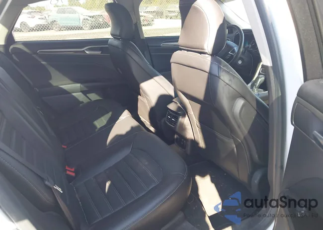 3FA6P0LU2GR218672: 43235446