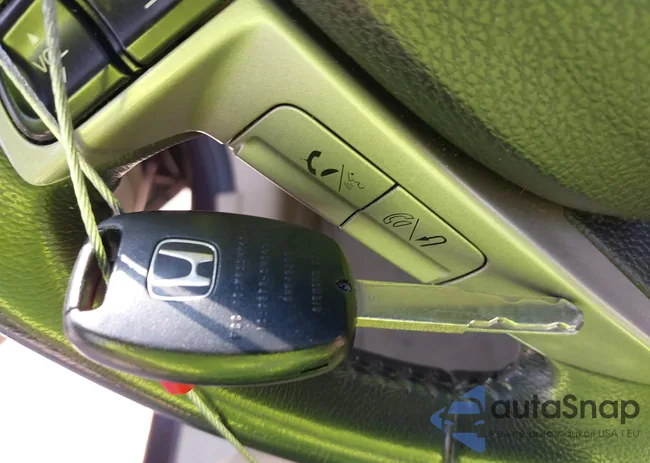 1HGCP2F84CA112821: 43234465