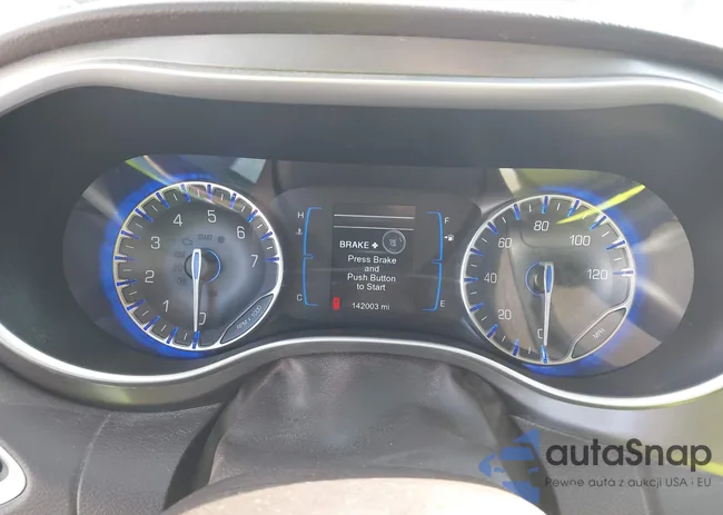 2C4RC1BGXHR688119: 43234567