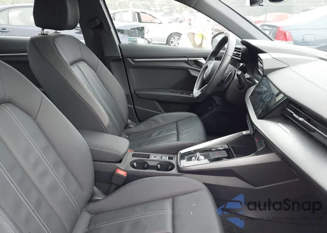 WAUAUDGY2NA092304: 43234727