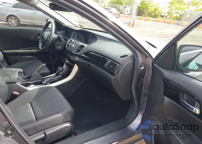 1HGCR2F38GA107996: 43234753