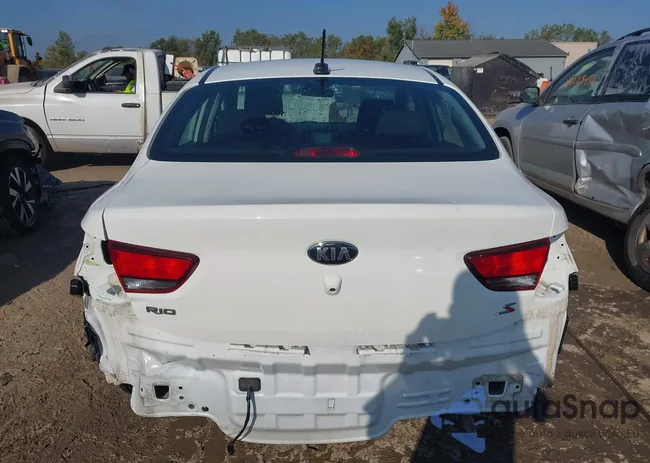 3KPA24AB5KE213526: 43236141