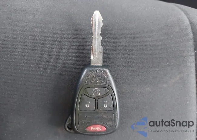 1C4NJPFB2CD706579: 43236151