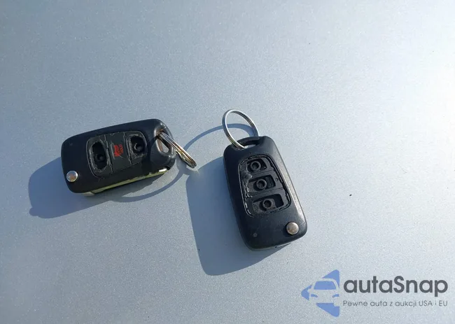 KNDJT2A54C7362085: 43236358