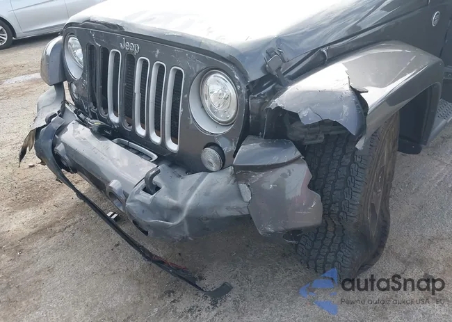 1C4BJWEG0JL835899: 43235512