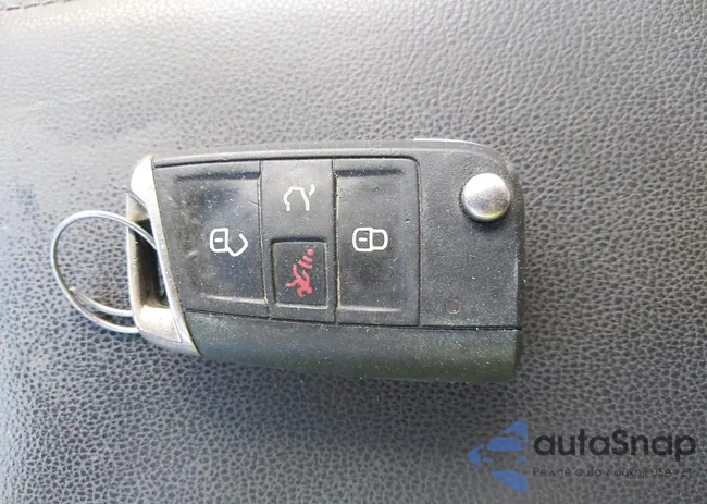 3VV2B7AX0KM067044: 43235520