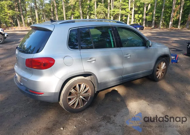 WVGAV7AX2CW557824: 43235742