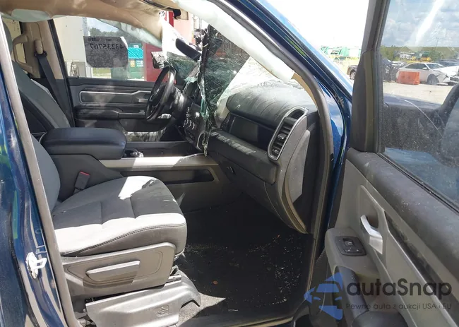 1C6SRFBT3LN268046: 43235767