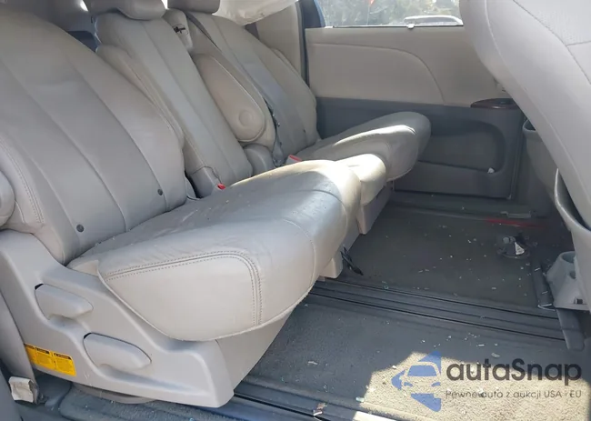 5TDYK3DC0ES424219: 43235769