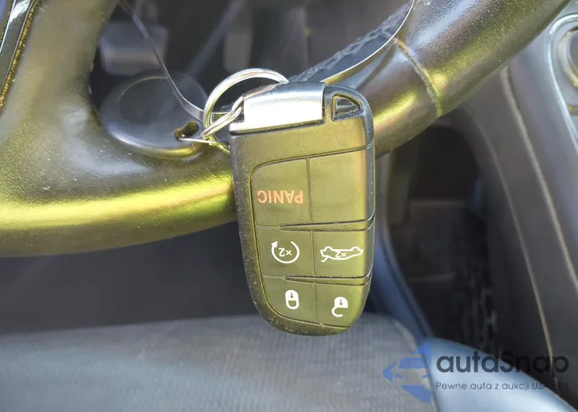 1C3CCCBBXFN559690: 43235773