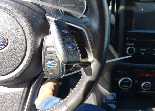 JF2SKAJCXLH530663: 43235822