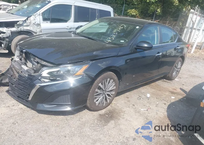 1N4BL4DV8PN365803: 43237287