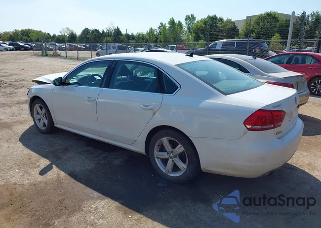 1VWBN7A32CC025378: 43237334