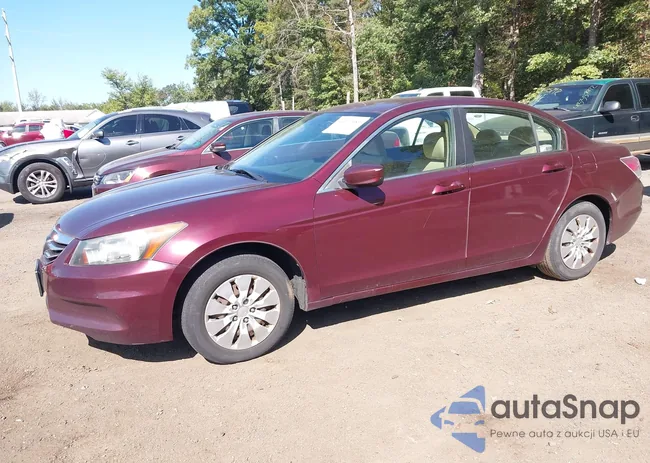 1HGCP2F35BA016117: 43237389