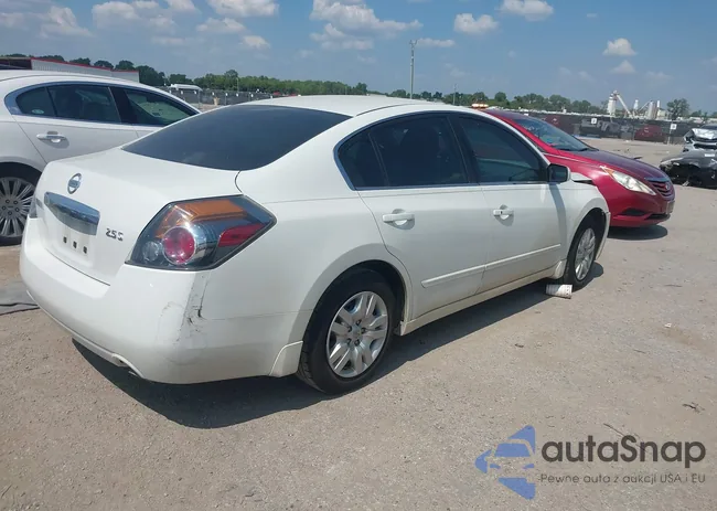 1N4AL2AP1CN401993: 43236479