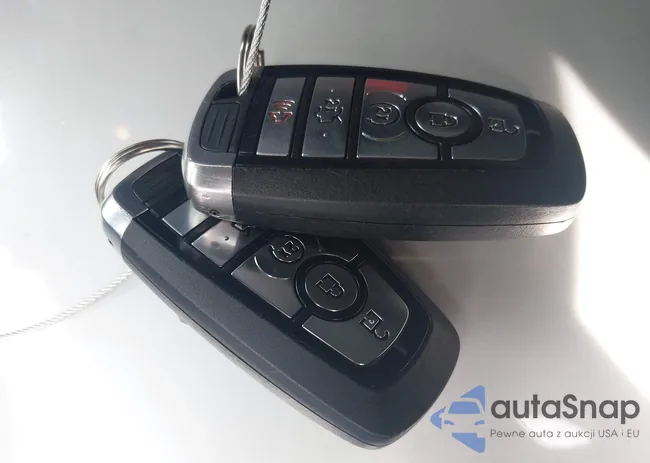 2FMPK4AP2HBB37197: 43236524