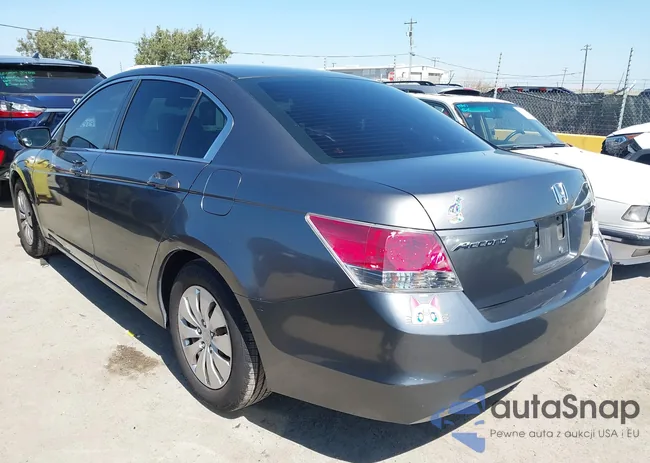 1HGCP2F38AA164776: 43236701