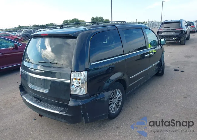 2C4RC1CG7ER231925: 43236800