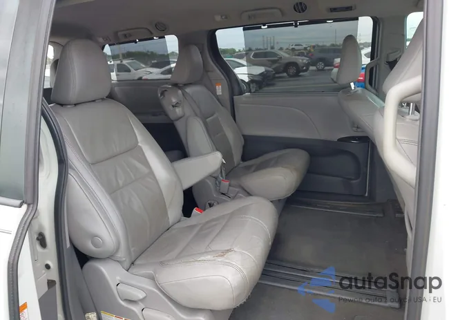 5TDYZ3DC3JS965061: 43236824