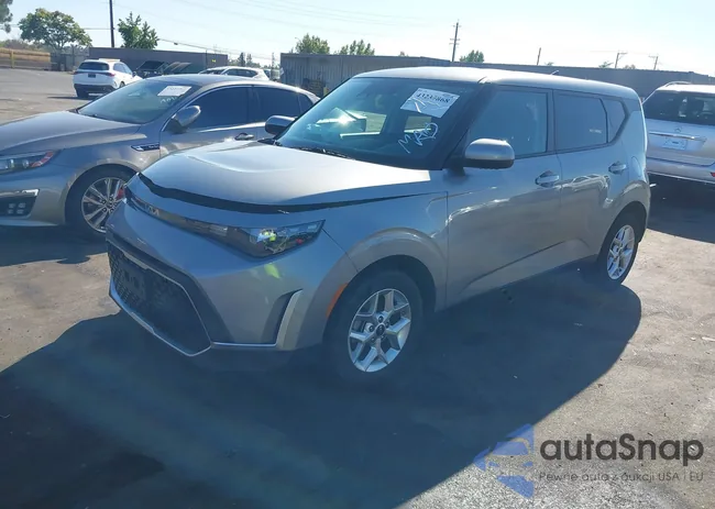 KNDJ23AU0S7923946: 43237868