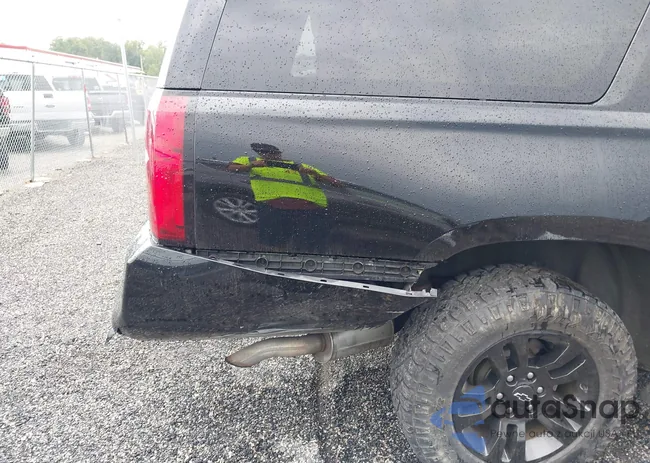 1GNSKHKC9JR395793: 43237994