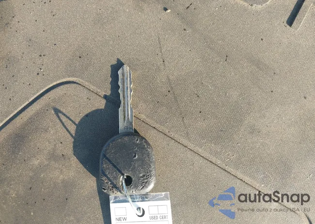 1G1ZC5EU3CF365435: 43238053