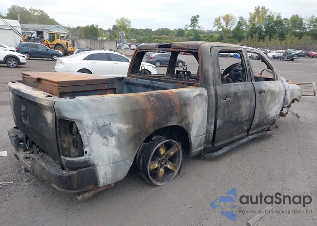 1C6RR7KT1JS281994: 43238080