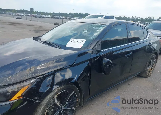 1N4BL4CV4RN313184: 43238183