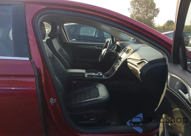 3FA6P0HD5HR185645: 43238210