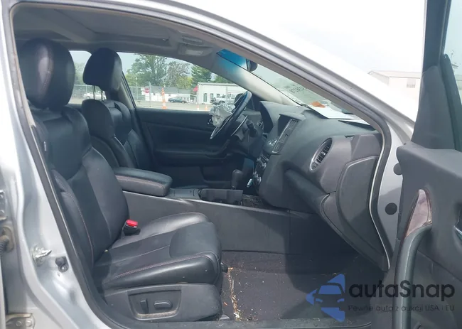 1N4AA5AP2BC868793: 43238278