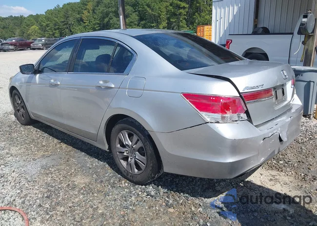 1HGCP2F67CA112486: 43238306