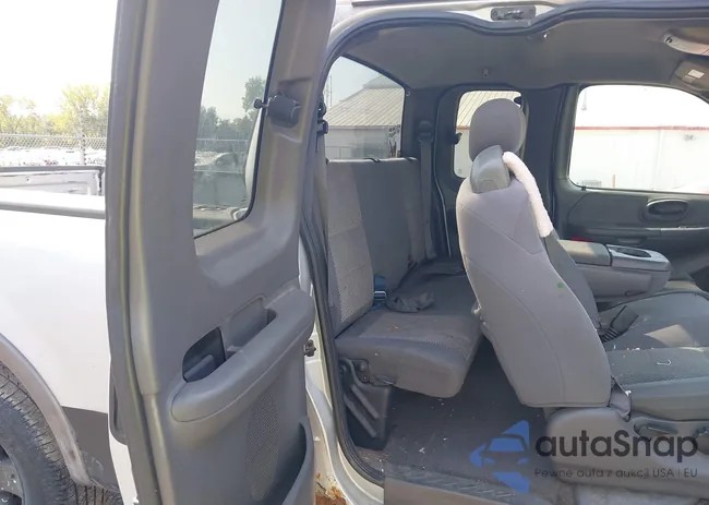 1FTRX18L63NA87692: 43238348