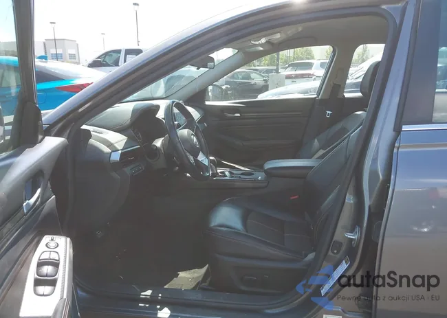 1N4BL4CV2NN318412: 43238409