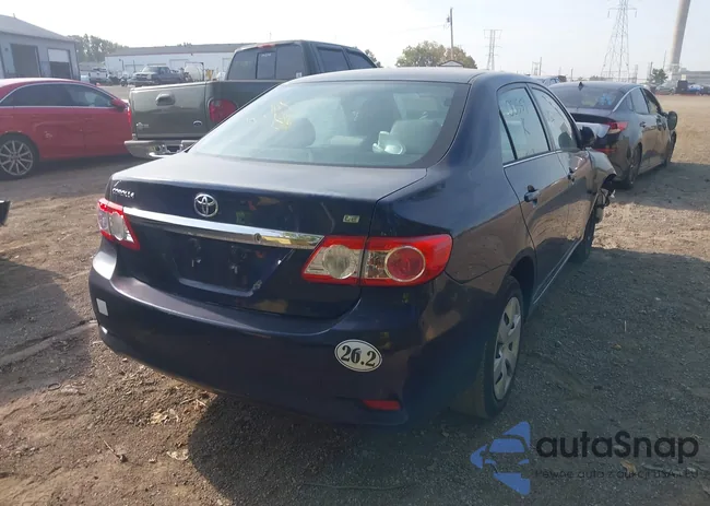 2T1BU4EE6DC001559: 43237535