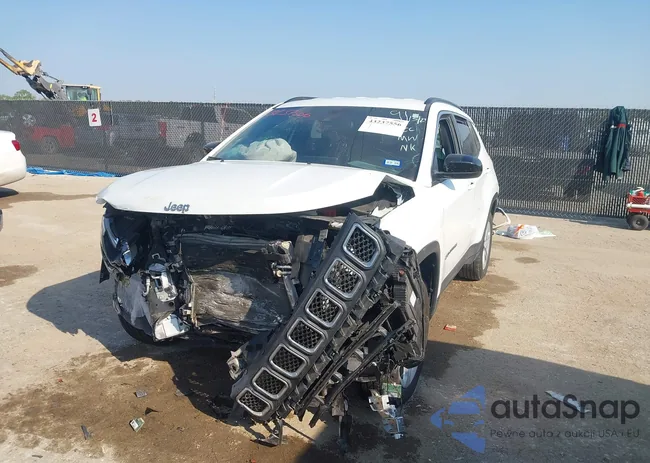 3C4NJDBN1PT509272: 43237556