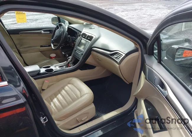 3FA6P0LU8DR161602: 43237779