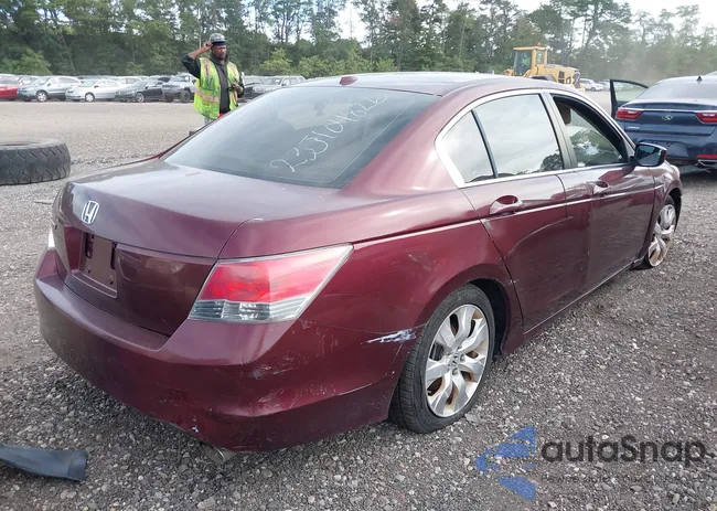 1HGCP2F8XAA175631: 43237837