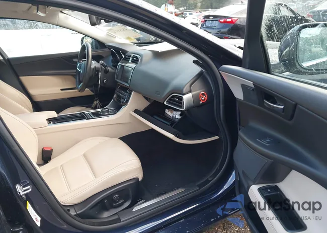 SAJAE4FX1JCP20118: 43238974